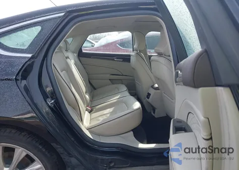 2017 Ford Fusion Platinum из США, поврежденный, VIN 3FA6P0D97HR170355